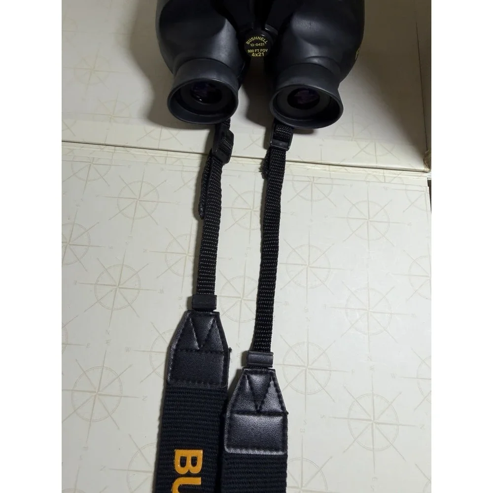 Bushnell Xtra-Wide 4x21 Sport Binoculars w Case Bag 13-0421 900' Field Of View